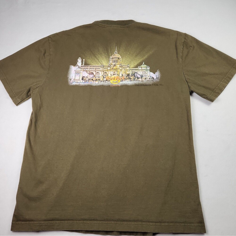 Hard Rock Cafe Bangkok Shirt Mens L Tourist City Souvenir Tee Thailand